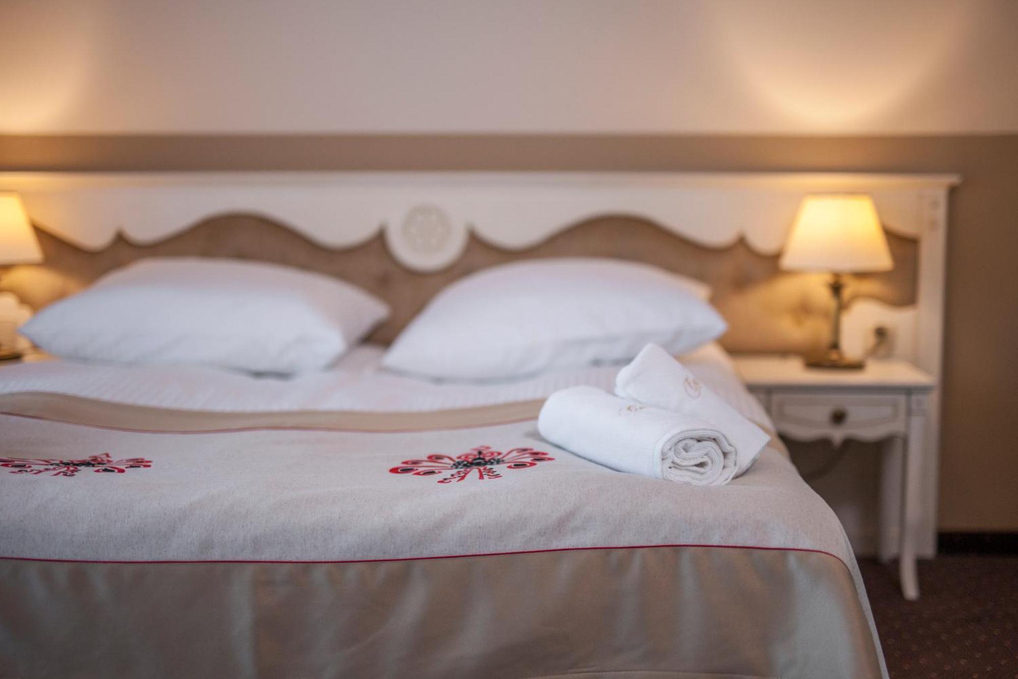 Carlina Hotel & Spa เบียลกาตัทร์ชันสกา ภายนอก รูปภาพ