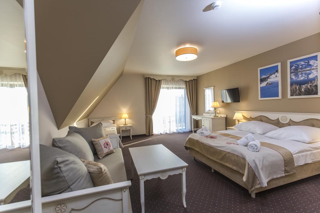 Carlina Hotel & Spa เบียลกาตัทร์ชันสกา ภายนอก รูปภาพ